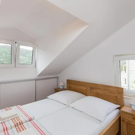 Πανσιόν Celenca Mokošica