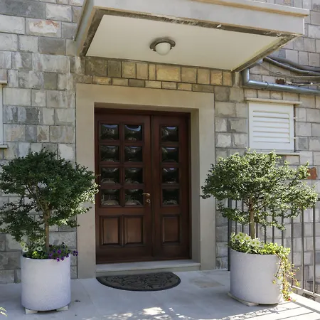 Celenca Πανσιόν 3*