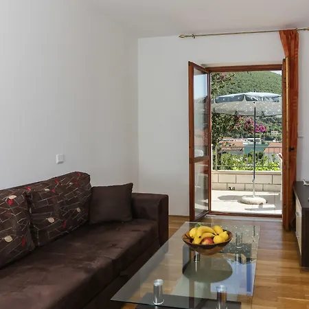 Πανσιόν Celenca Mokošica