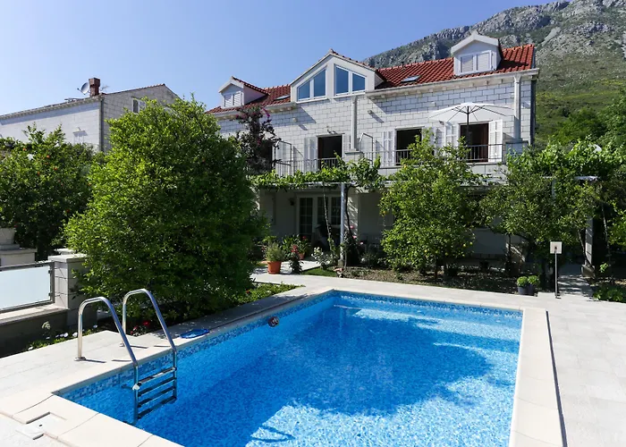 Celenca 3* Mokošica