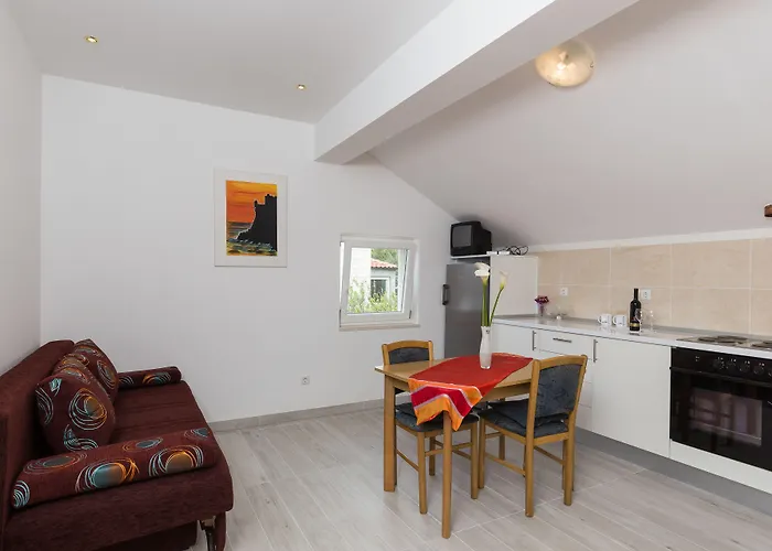 Affittacamere Celenca 3*